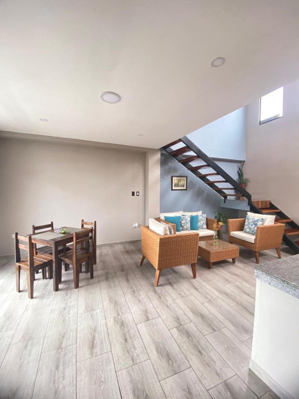 Suites Hermosas Cercanas A Todo Puerto Ayora  Exterior foto