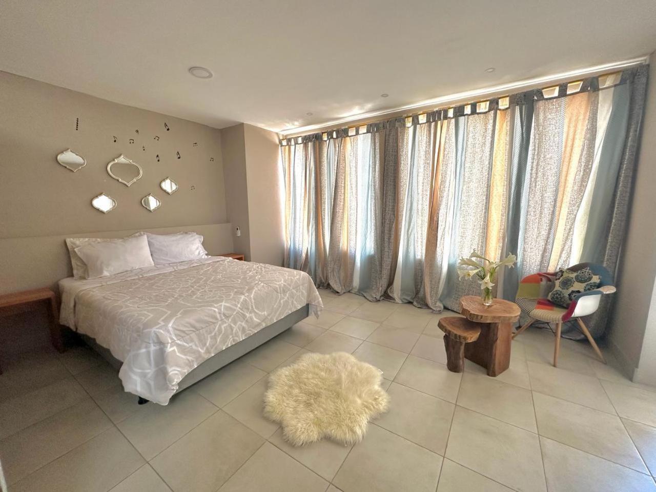 Suites Hermosas Cercanas A Todo Puerto Ayora  Exterior foto